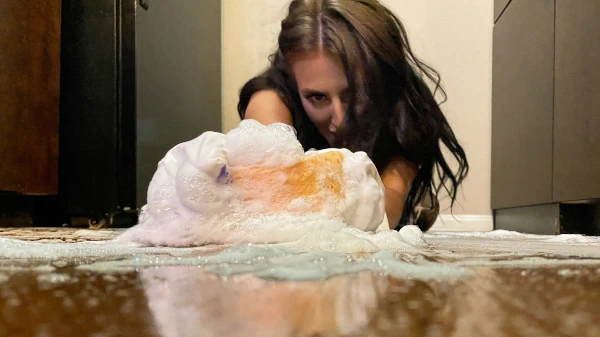 RK Prime / Realitykings - Asher Valentine, Aubree Valentine PAWG Maid Loses Bet