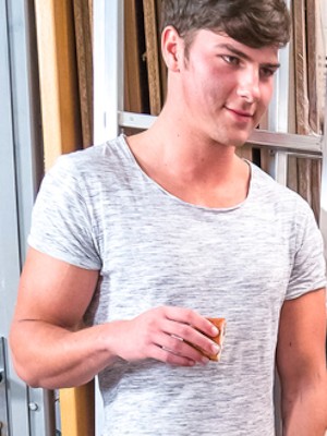 Andrew Levix porn star