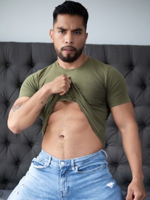 Ihan Rodriguez porn star