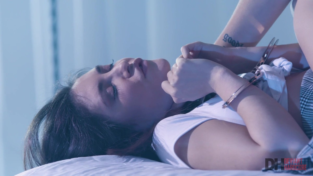 Gina Valentina Dominates Petite Submissive Slut Jane Wilde