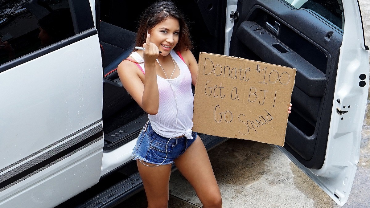 Teen Spinner's Wet T-Shirt Car Wash