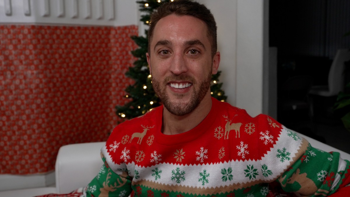 Xmas With Roomie