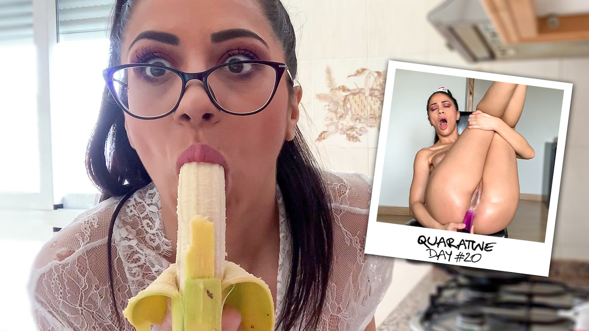 Gorgeous Brunette Enjoys Her Favorite Sex Toy