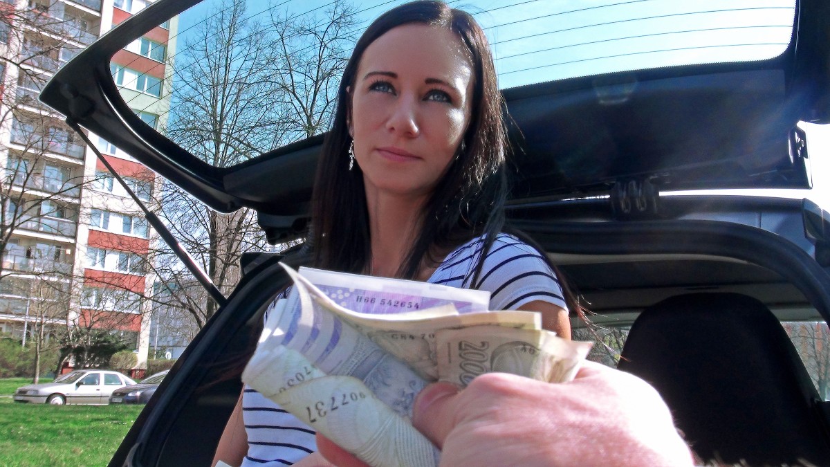 Pounding the Pizza Delivery Girl