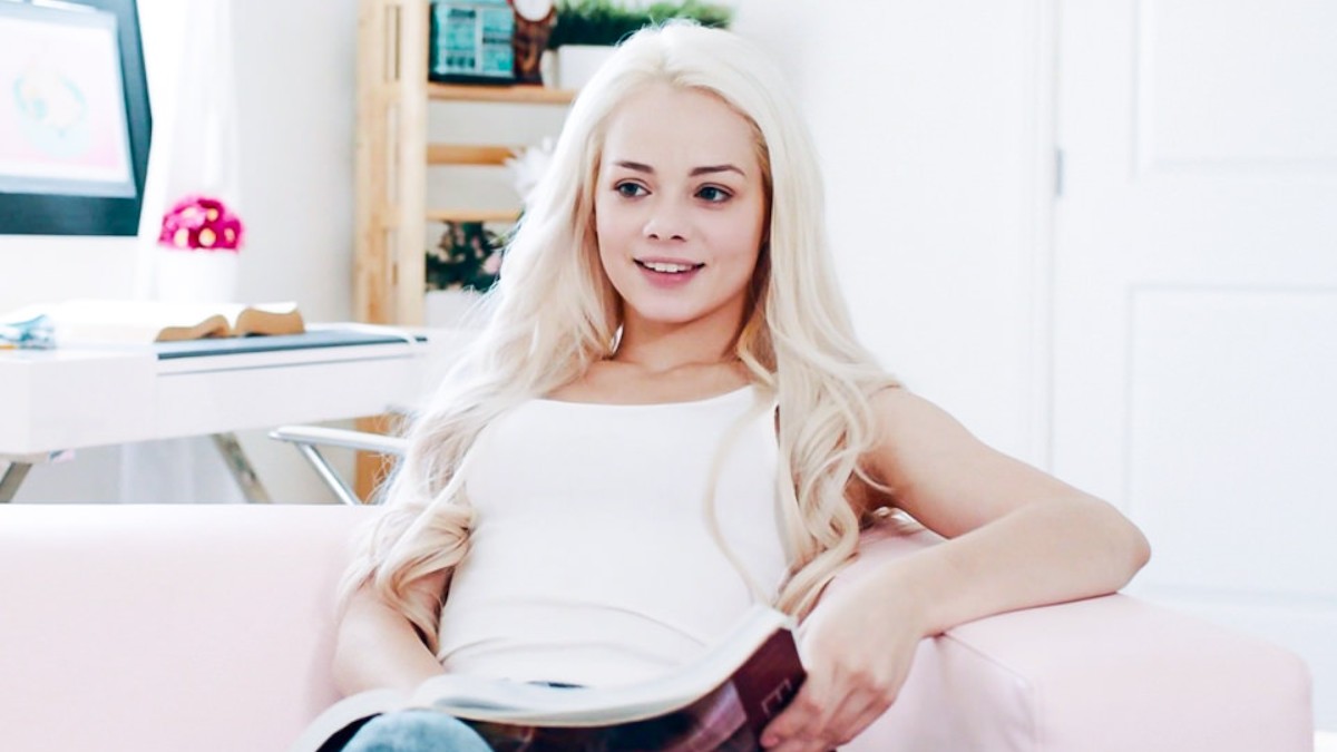 Becoming Elsa Promo Teaser Scene 5