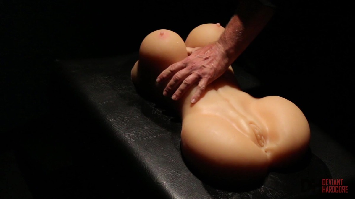 Blonde Barbie Doll Courtney Taylor Gets Dominated By Strong Evan Stone