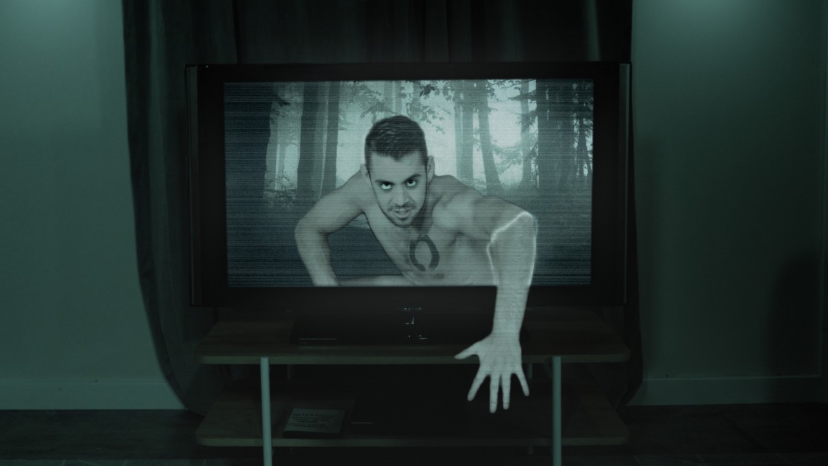 Poltergayst: Bareback