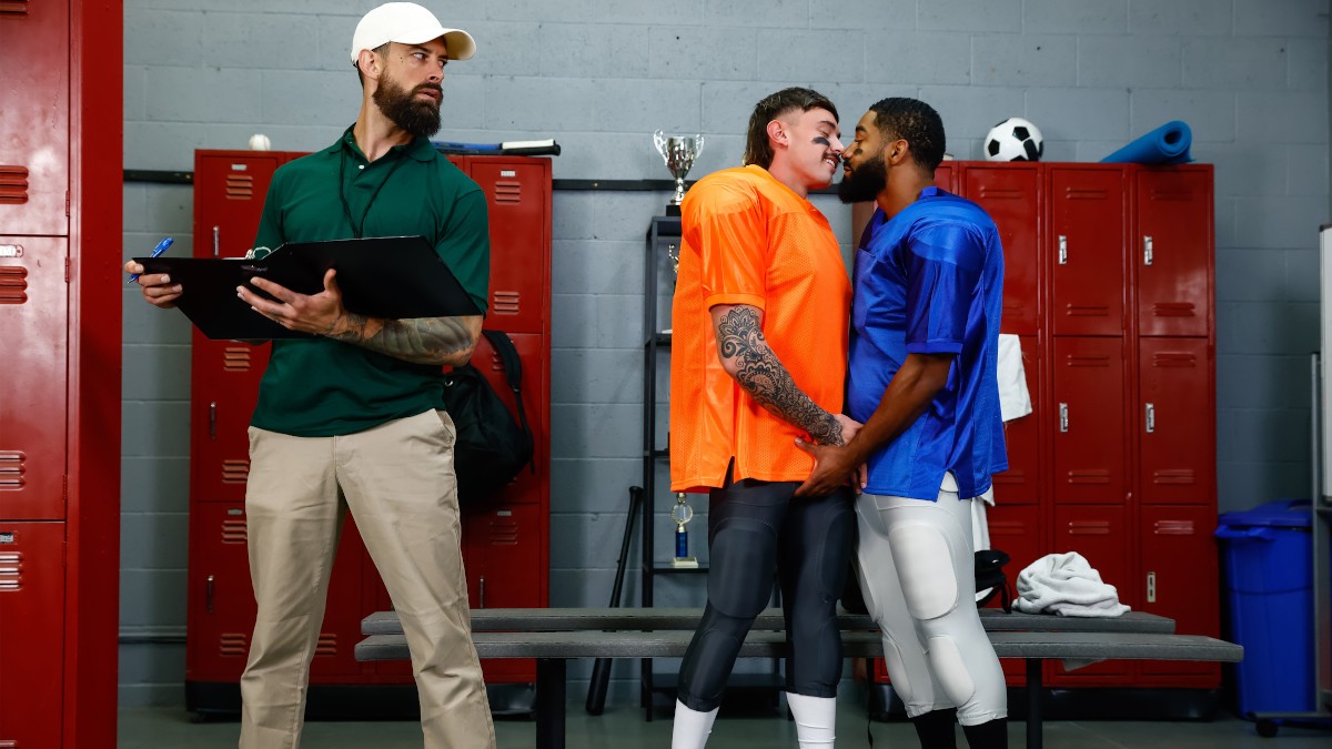 Locker Room Tight Ends