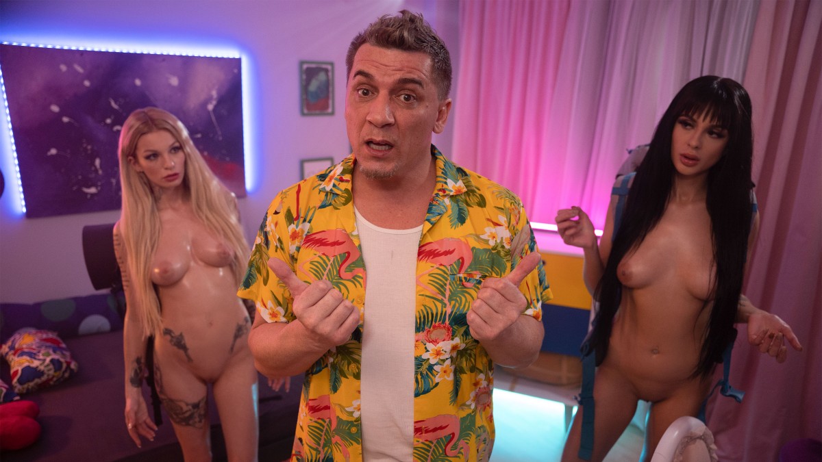 Backpackers From Outer Space