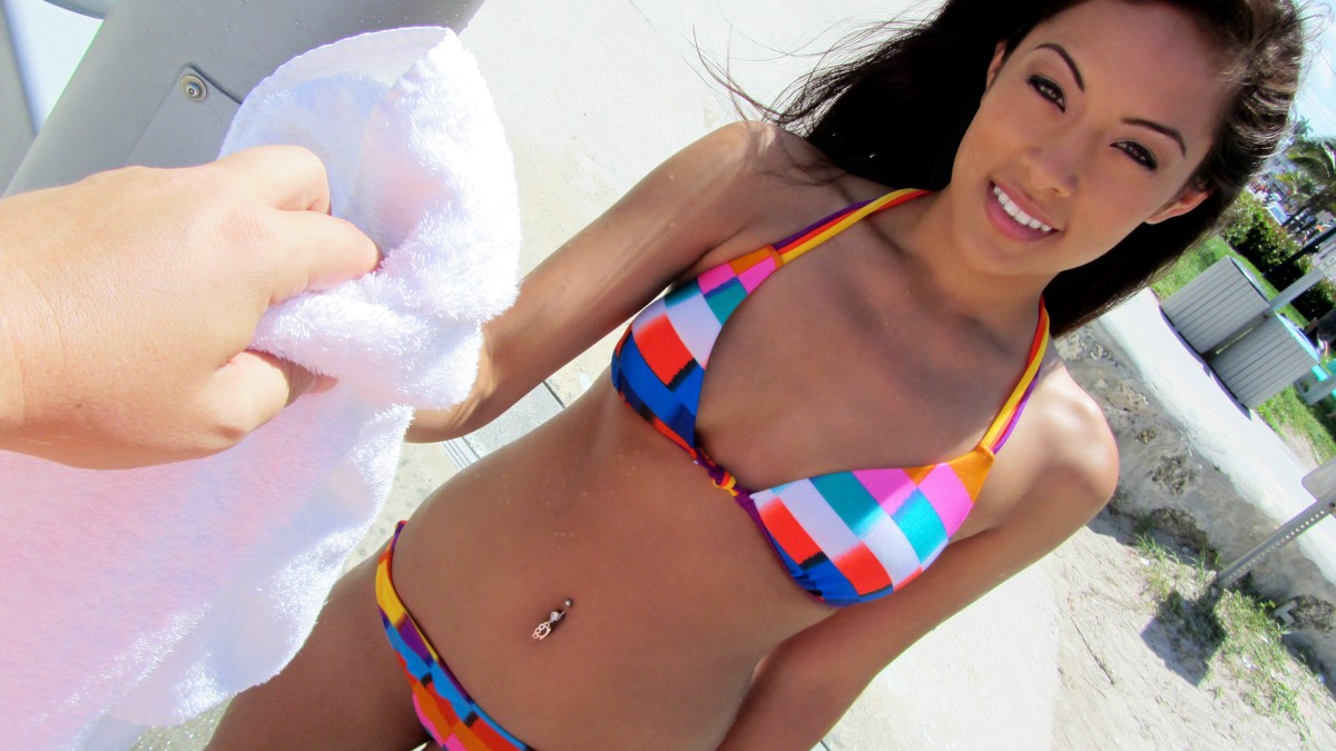 Latina Lucky Day Off