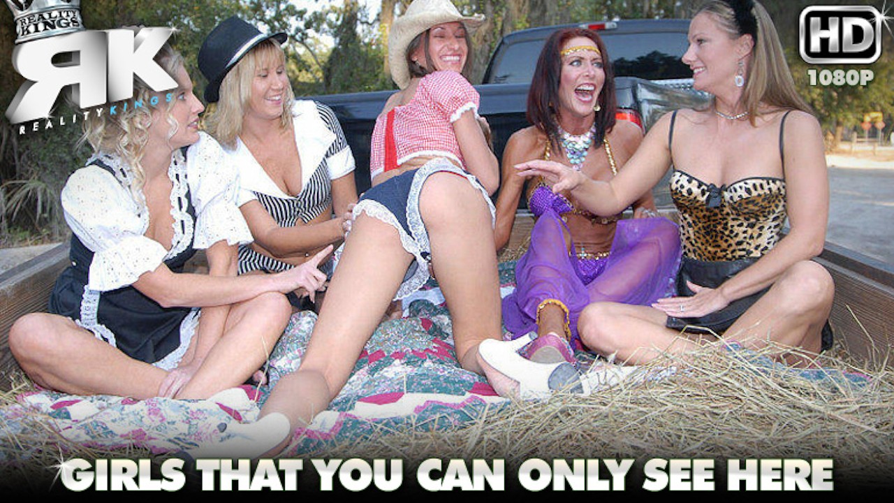 Hayride Hotties with Brianna Ray, Kristen Cameron, Lexi, Graci, Alissa in Milf Next Door by Reality Kings