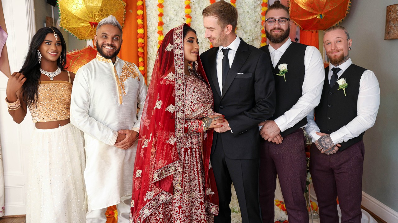 Brazzers Yasmina Khan, Xander Corvus, Bilbo Shaggins Wet Hot Indian Wedding: Part 4