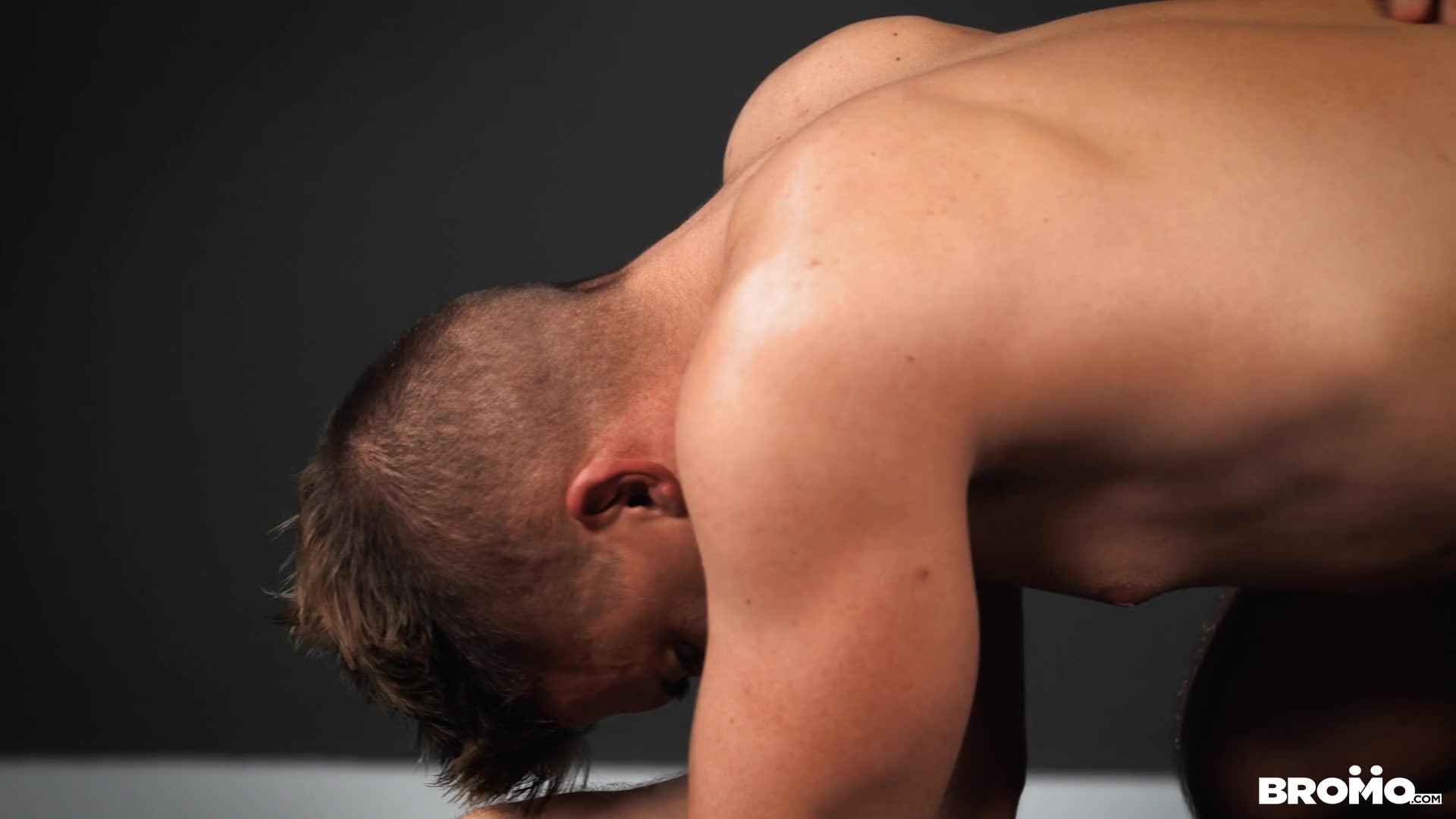 Pretty Boy Fucked Bareback 5