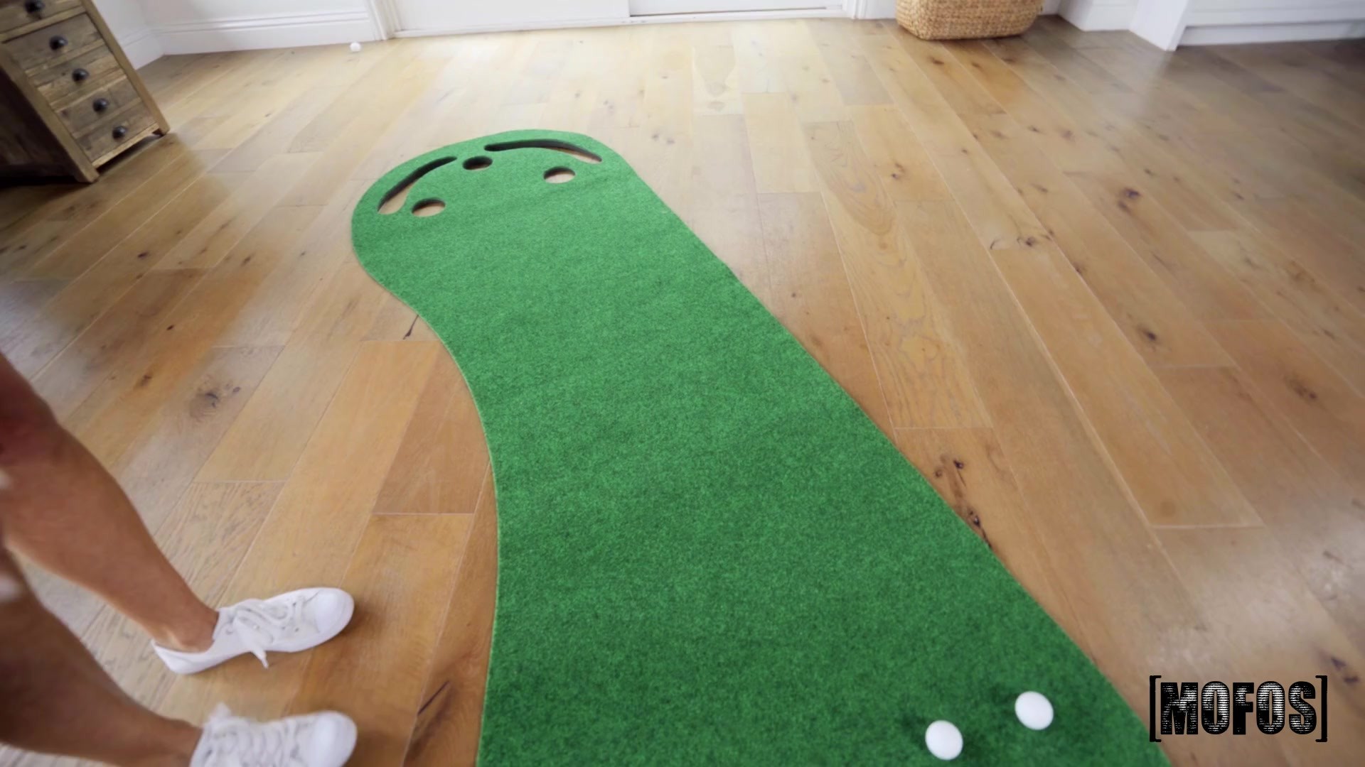Putting For Pussy 2