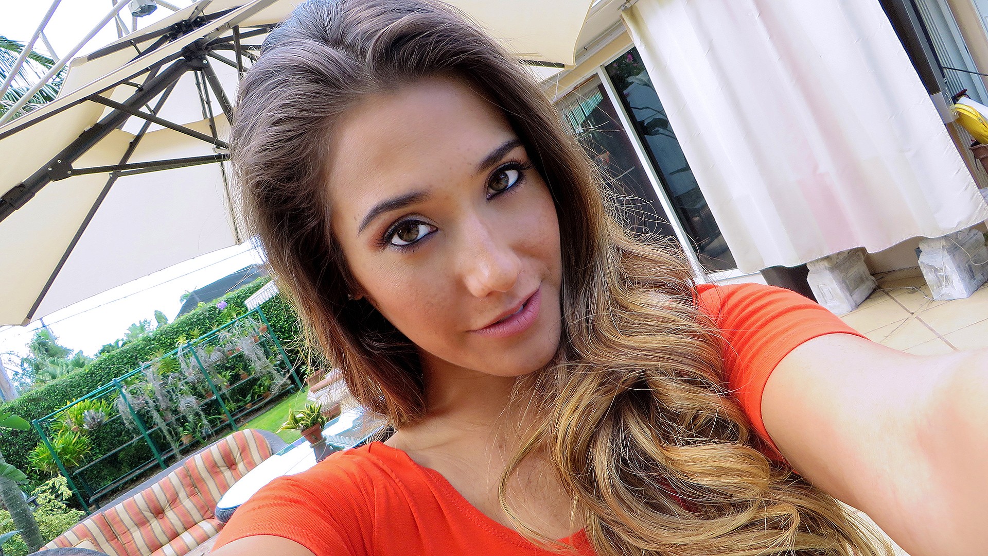 Hot Babe Gets What She Wants