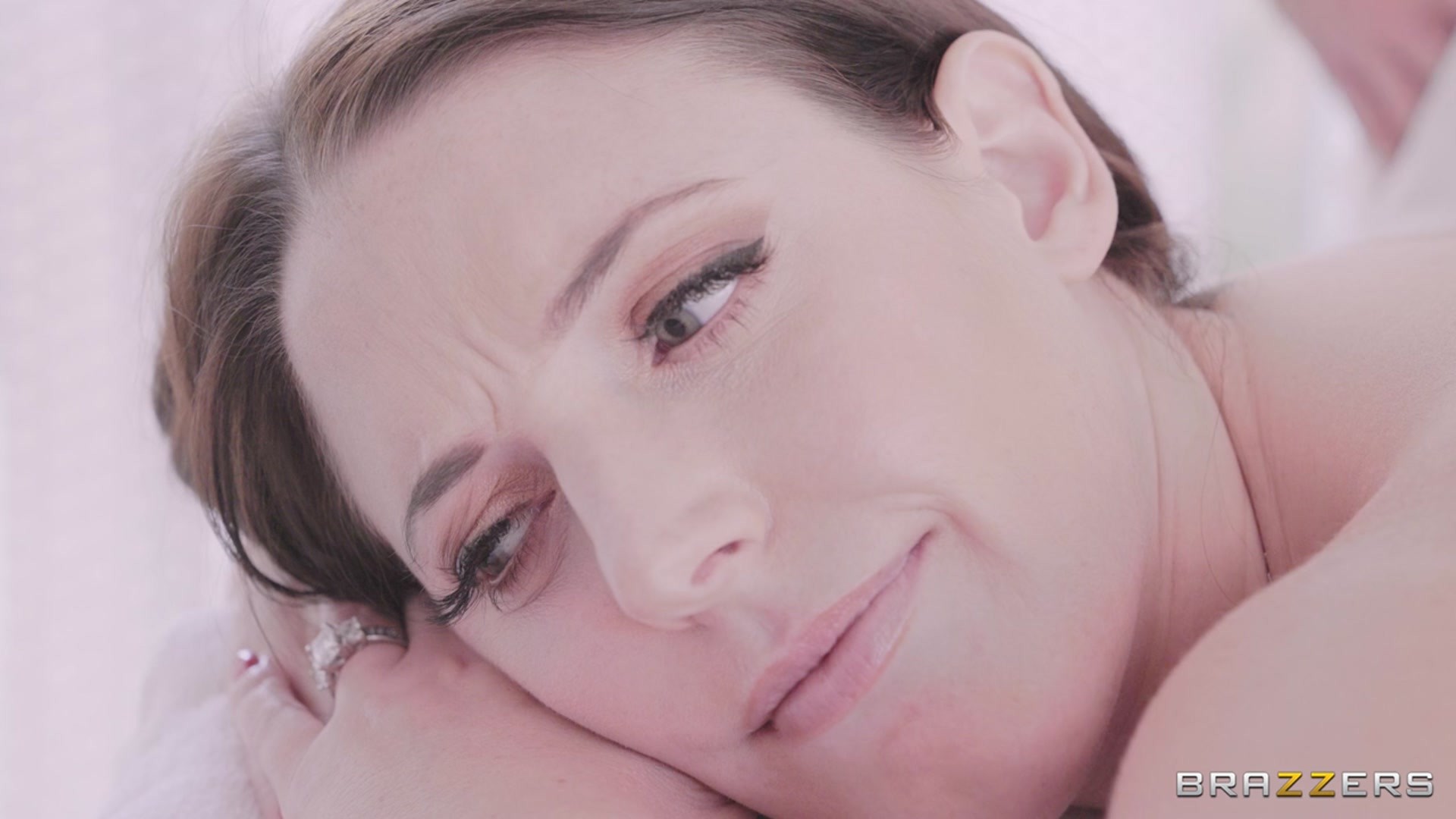 The Wrong Massage Feels So Right 3