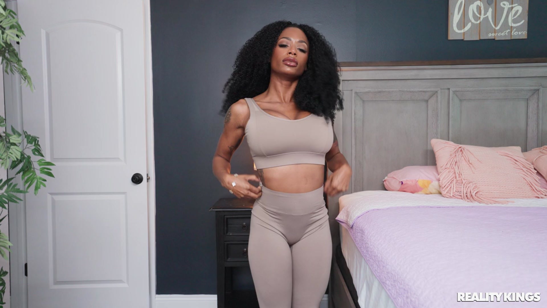 Her Daily Spread 4