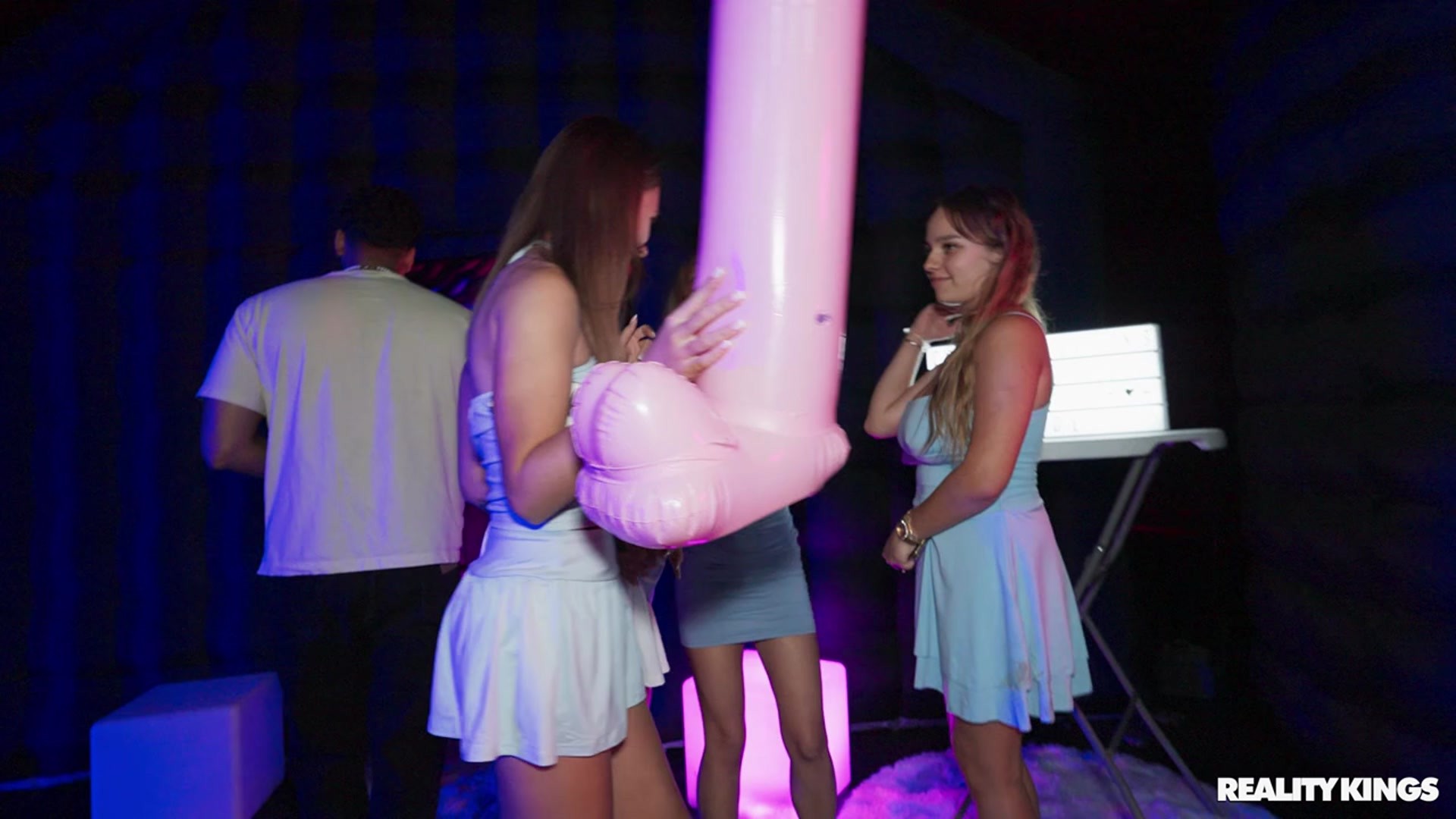 The Final Fling 3