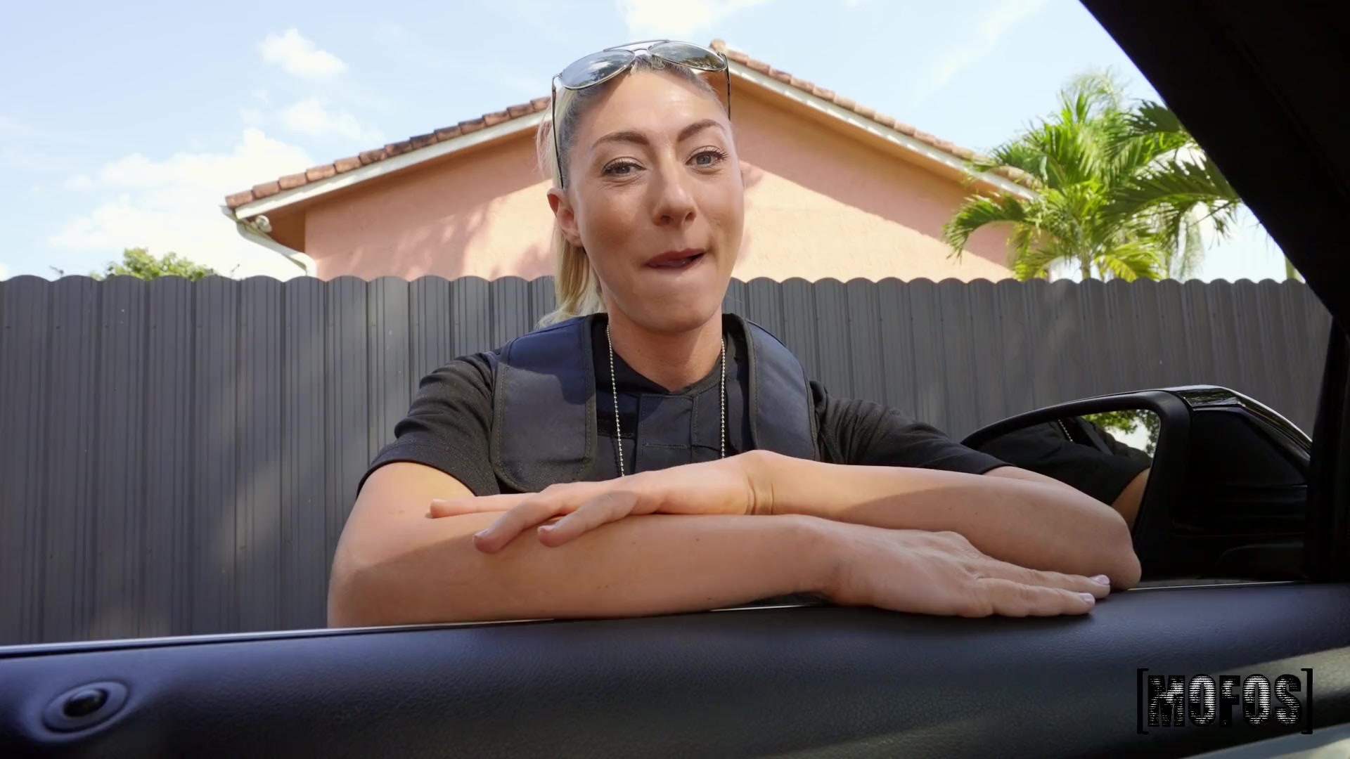 Hot and Hungry Cop 3