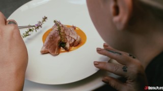 Cubbi Thompson and Mike Ox in Yes, Chef! episode