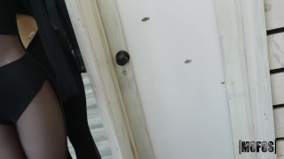 Steph porn scene photoshoot