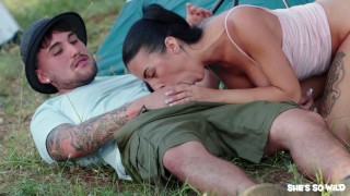 The Real Diabla and Papi Rodriguez in Pitch More Than Just a Tent episode