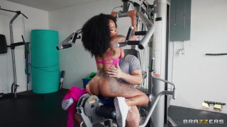 Sarai Minx and Mike Ox in Cum, Slip Inside This MILF episode