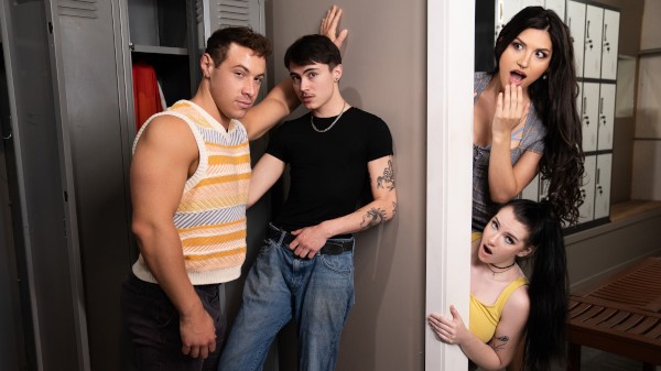Pansexual College Fuckfest Porn Photo with Kyle, Zariah Aura, Em Indica, Joey Michaels naked